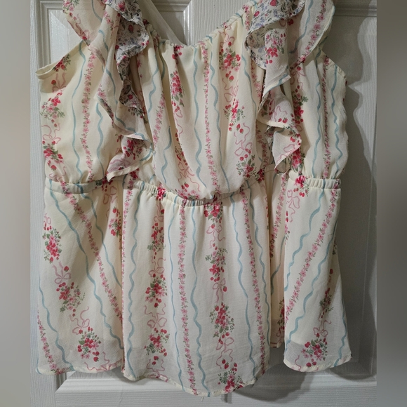 Torrid Ruffle Cinched Floral & Bow Print Cutesy Coquette Blouse, Size 2X, EUC! - Picture 12 of 16